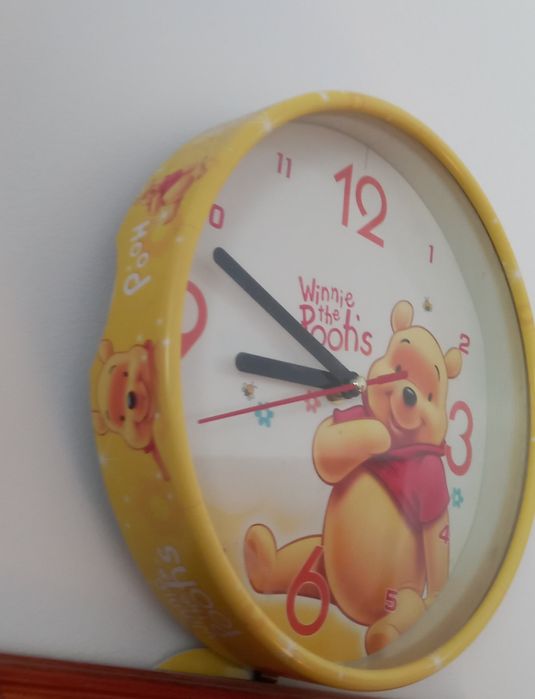 Zegar zegarek ścienny