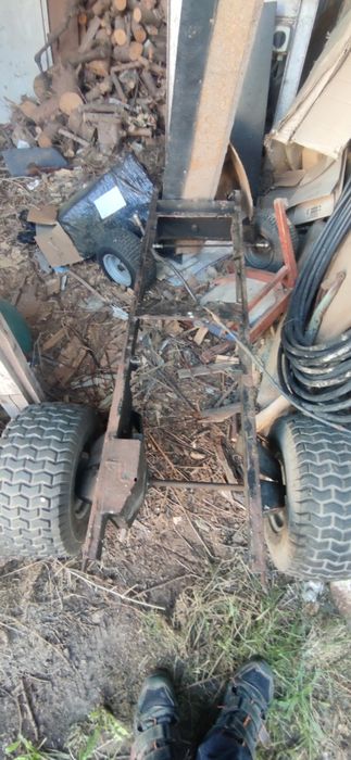 Traktorek castel garden