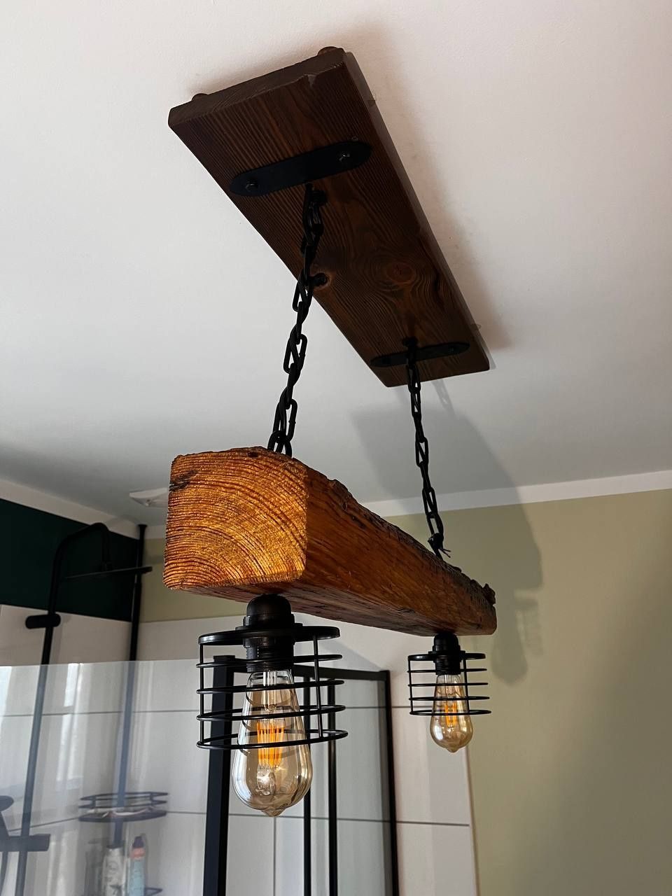 Lampa rustykalna z belki/żyrandol loft drewniany
