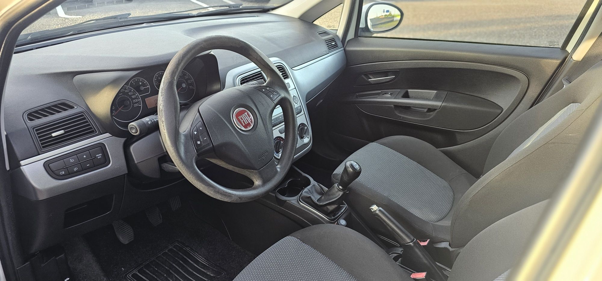 Fiat Grande Punto 99€/Mês - 1.3 Gasóleo