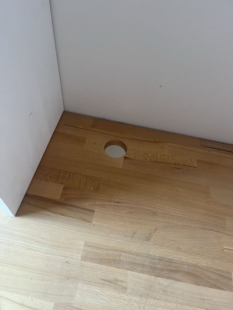 Podwójne biurko Ikea drewniane białe biurka