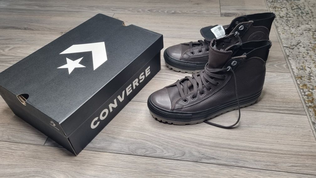 Високі кеди converse