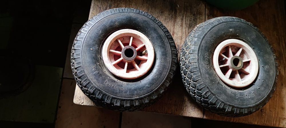 Kółka z felgami  do ręcznego wózka.