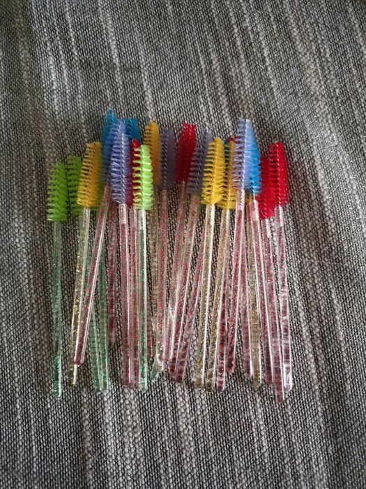 Sztoteczki do brwi / rzęs