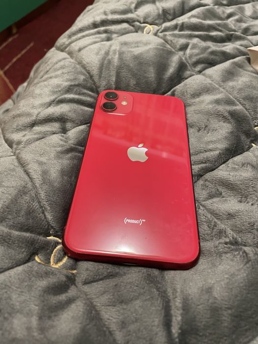 Продам IPhone 11