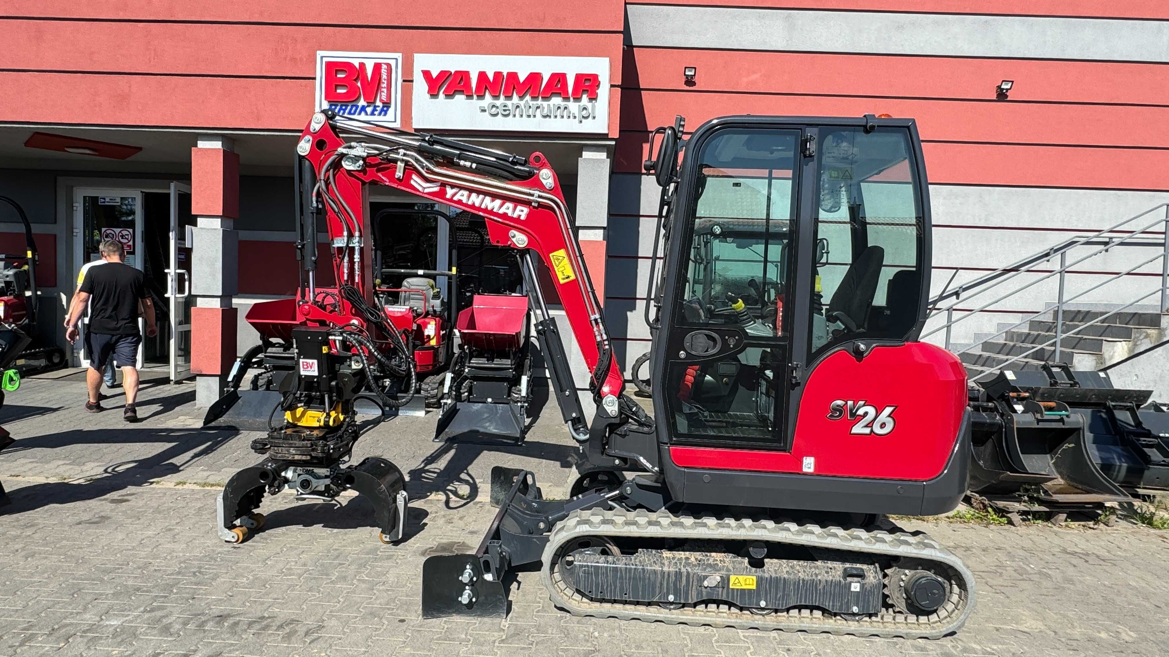 Yanmar SV26 system niwelacji laserowej + ENGCON głowica wychylna
