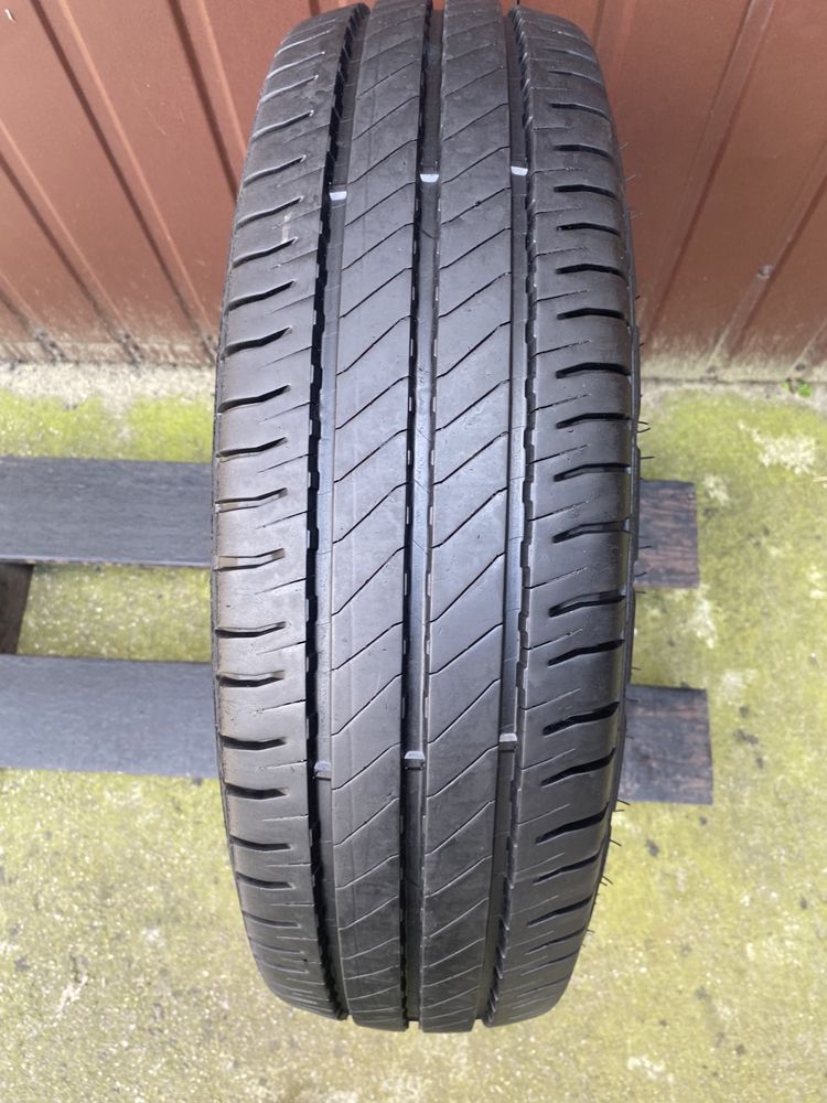 Opona 205/75r16c Michelin Agilis 3