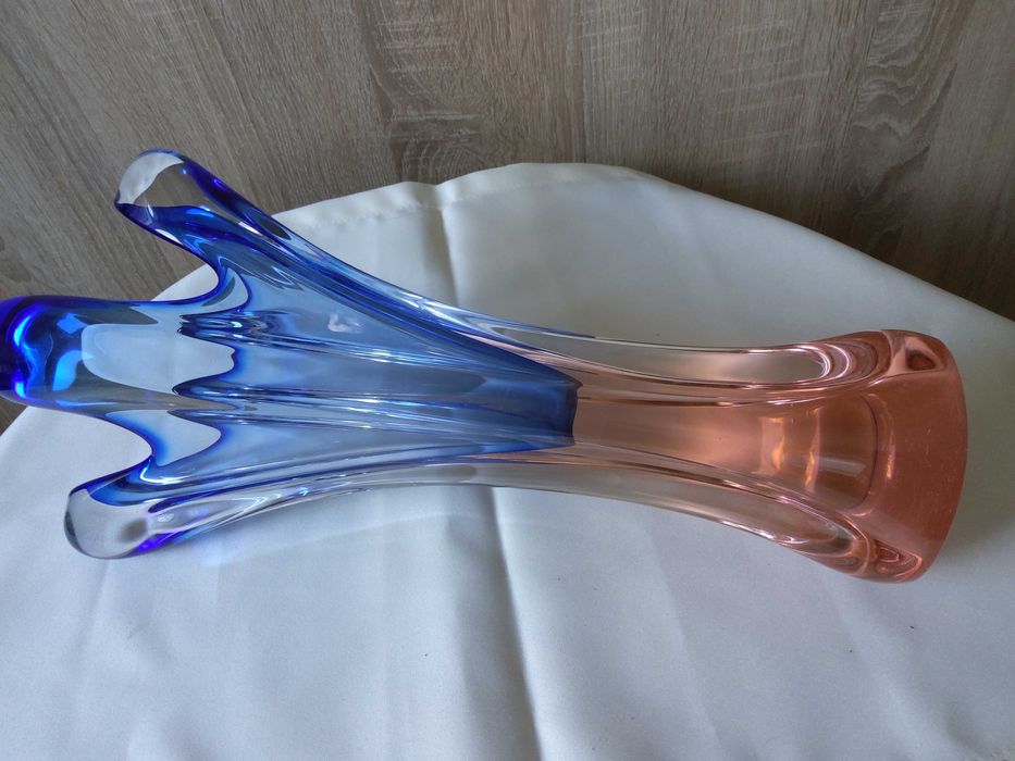 Wazon huta Chribska J. Hospodka