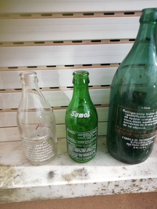 Garrafas pirogravadas