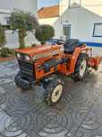 Trator Hinomoto c144 com fresa