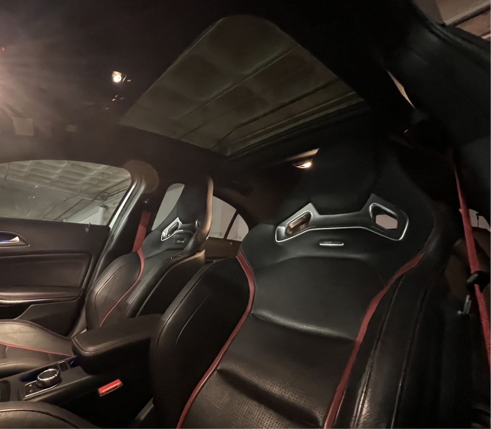 Mercedes-Benz A45 AMG 4MATIC
