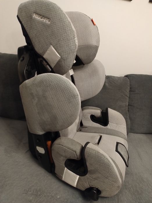 Fotelik samochodowy RECARO