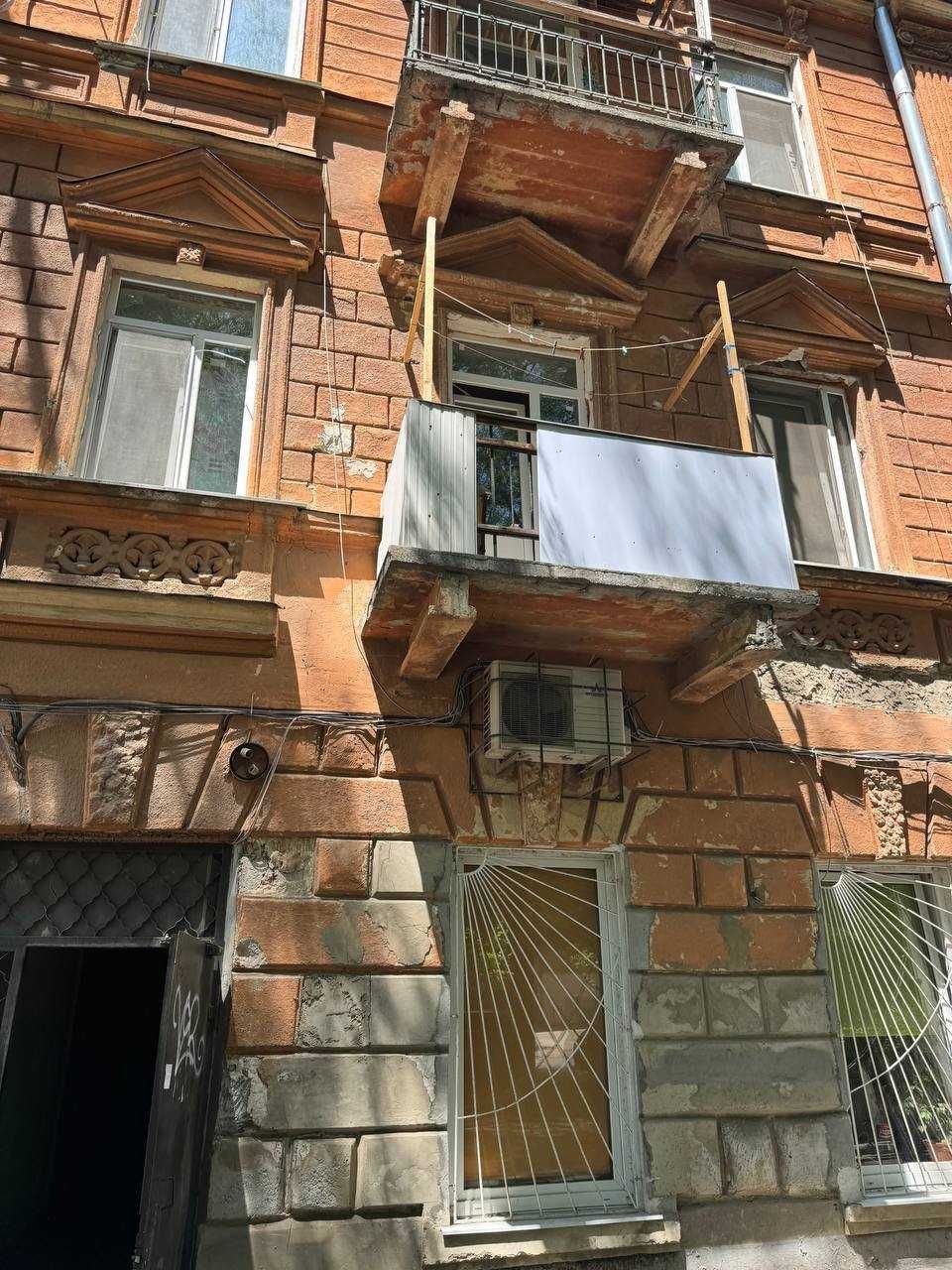 В продажу кімната 23 кв.м в ЦЕНТРІ