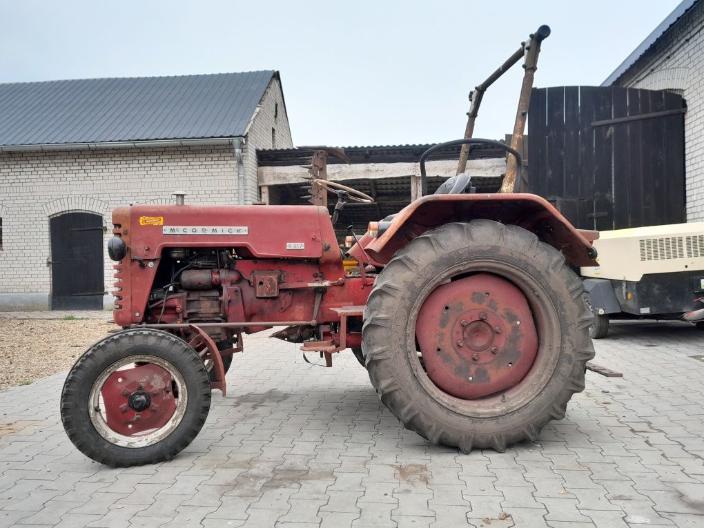 MCCormik D217 Farmall International ursus c330 zetor zamiana syrena