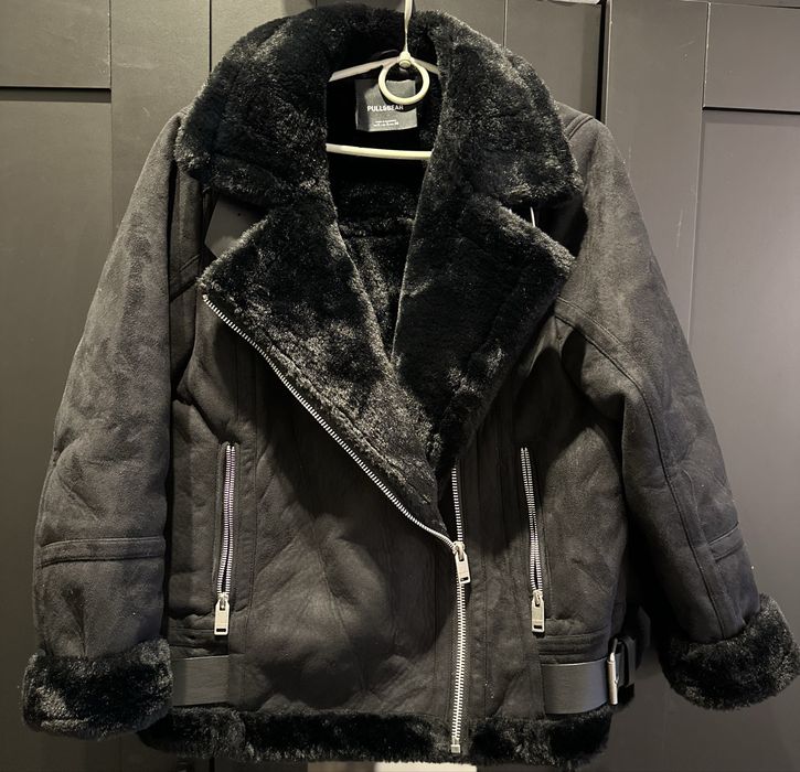 Зимова дублянка Pull and bear