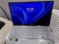 Sprzedam  laptopa  ASUS Zenbook 14 RYZEN 5