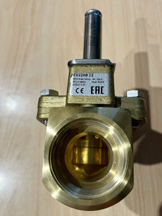 Danfoss zawór elektromagnetyczny odcinający EV220 B32