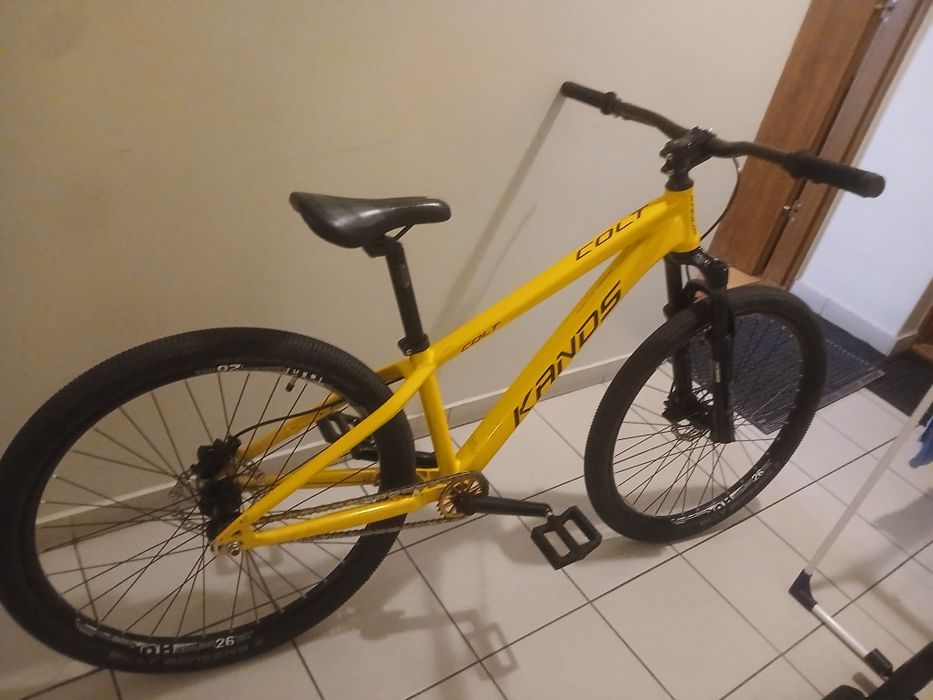 Rower dirt kands colt