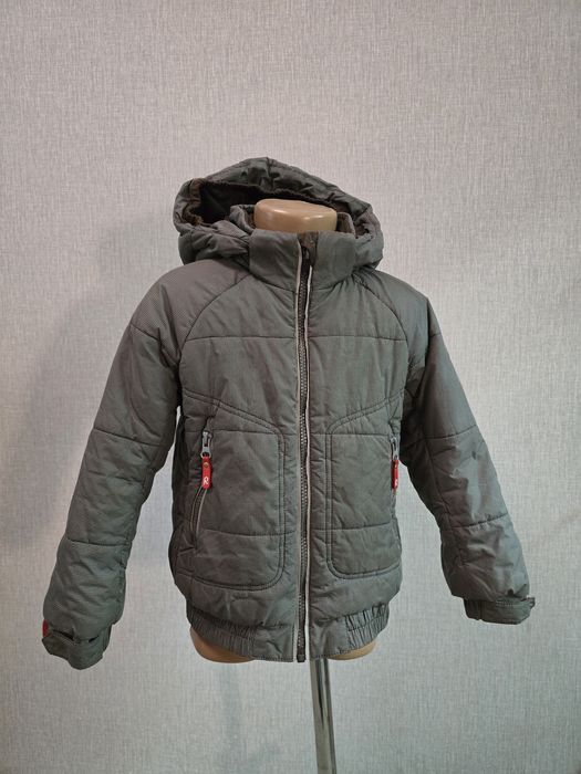 Осенняя куртка на мальчика Reima. Размер 104 на 4 года.
