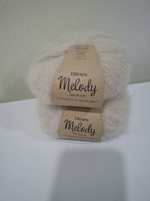 Продам пряжу  Drops  Melody
