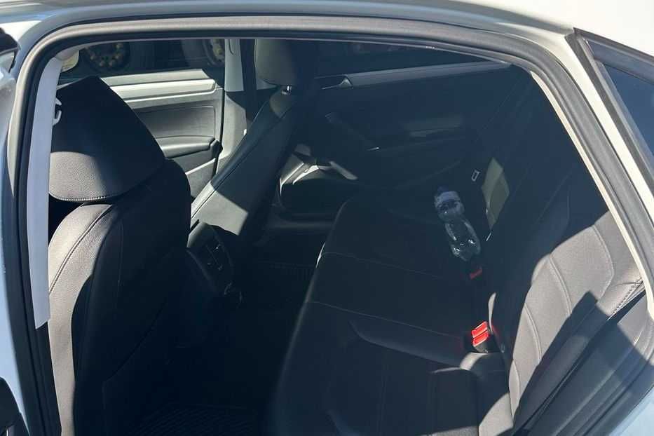 Продам Volkswagen Passat B7 2018