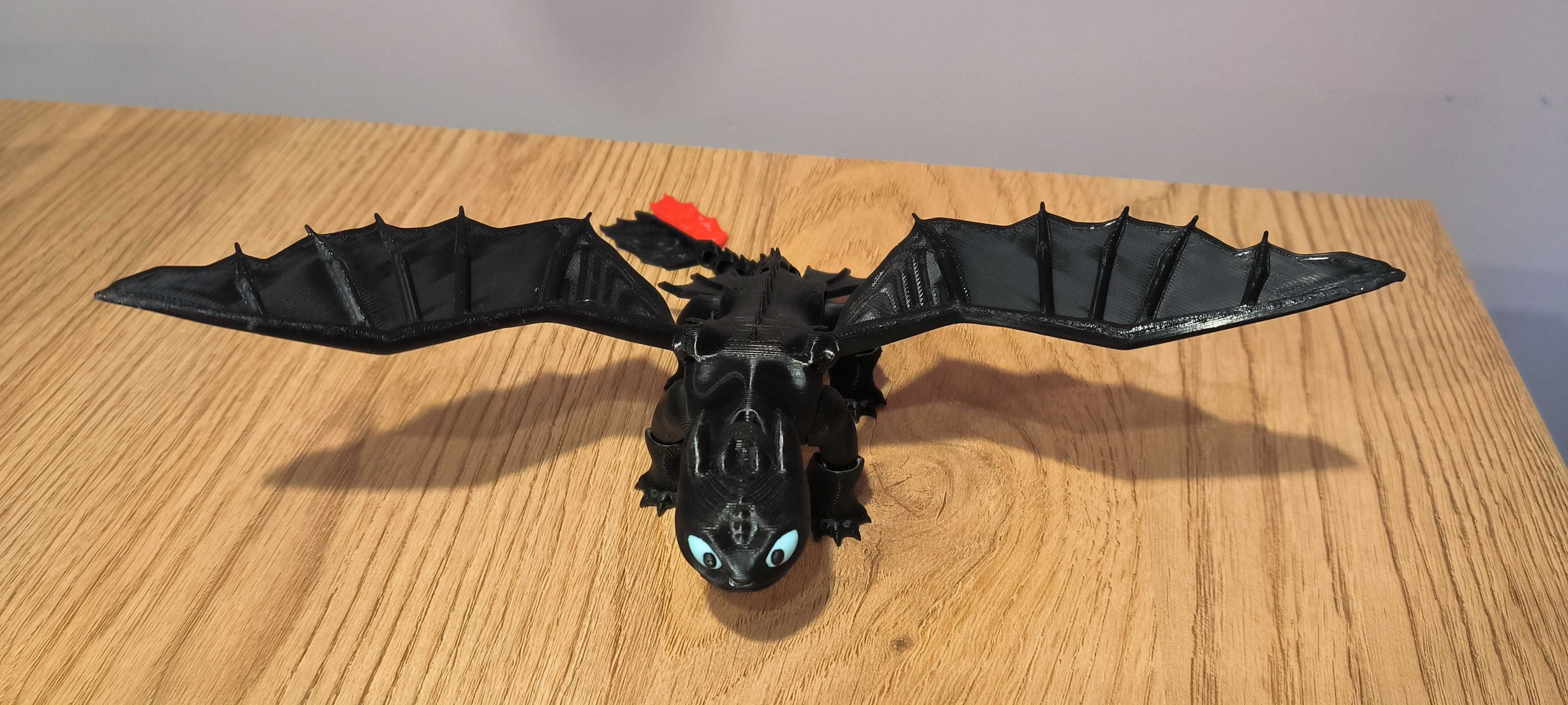 Smok Szczerbatek- figurka 3D ruchome elementy