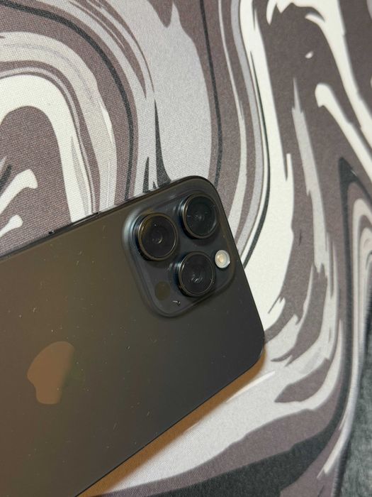 Iphone 15 pro max 1TB *Novo*