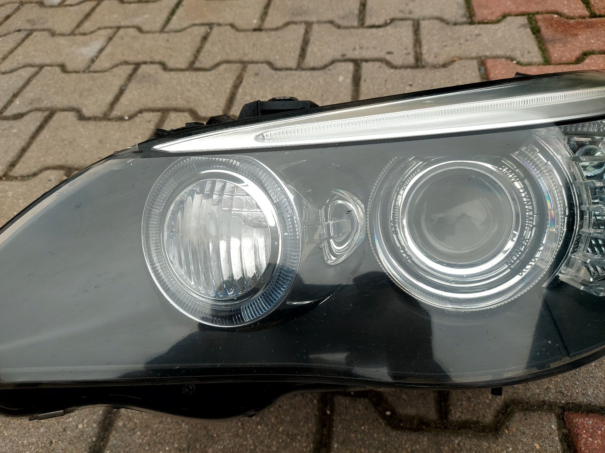 Lampa BMW E60 E61 LIFT lci xenon skrętna dynamic lewa EUROPA