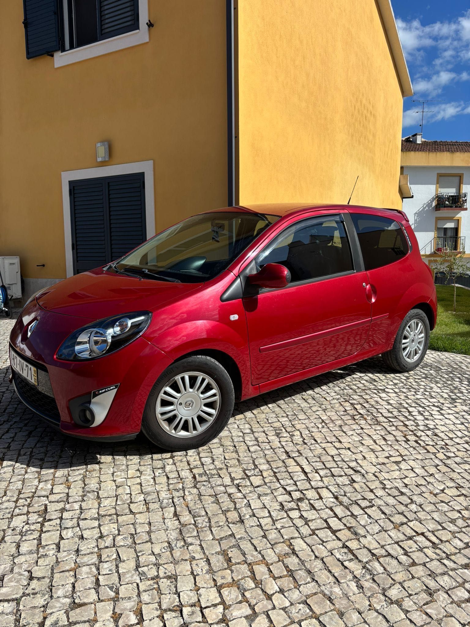 Renault Twingo 1.2 – Versão RIPCURL