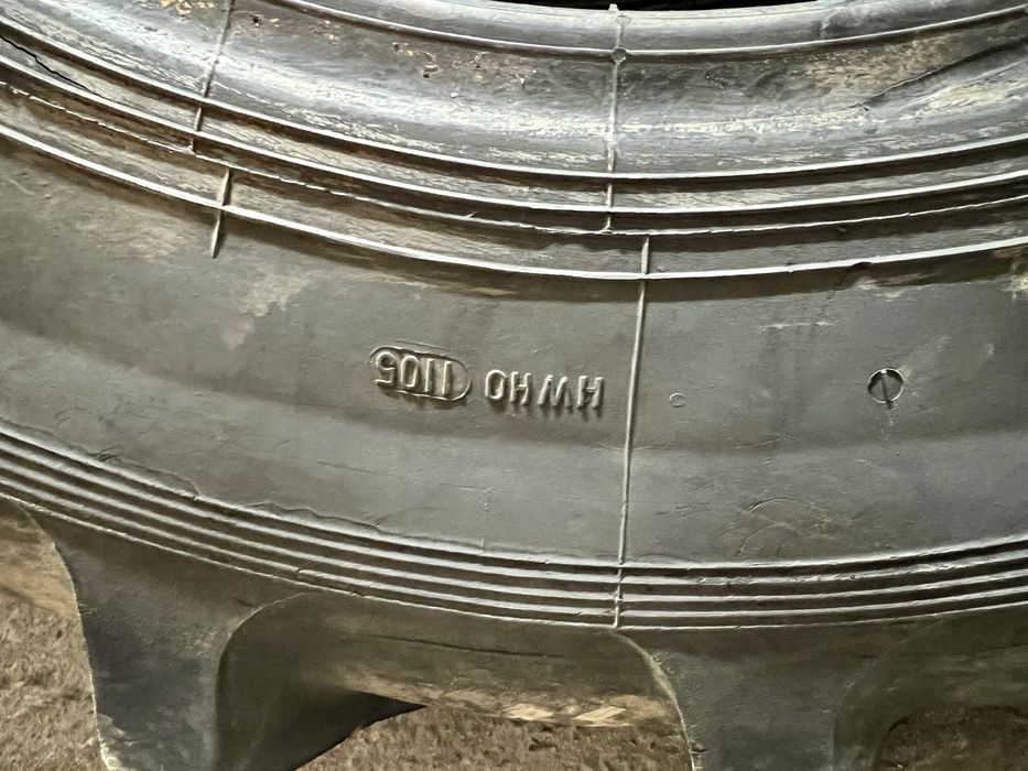 Резина Barum шини колеса R24 шины 12.4 р24