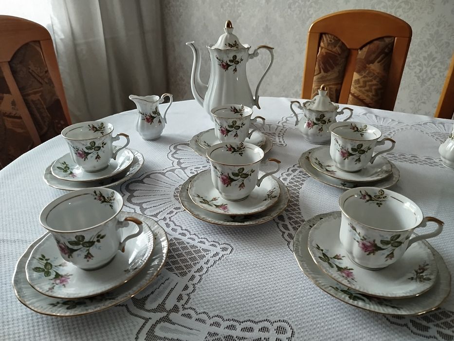 Porcelana serwis kawowy "Iwona" Chodzież