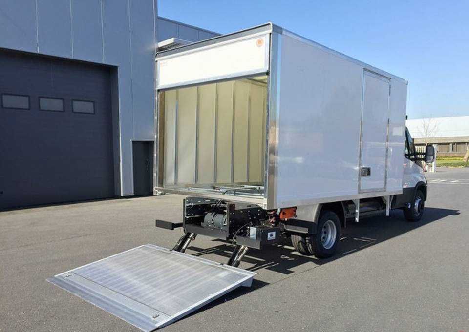 Transport paletowy na terenie całej Polski! Usługa Plandeka Kontener