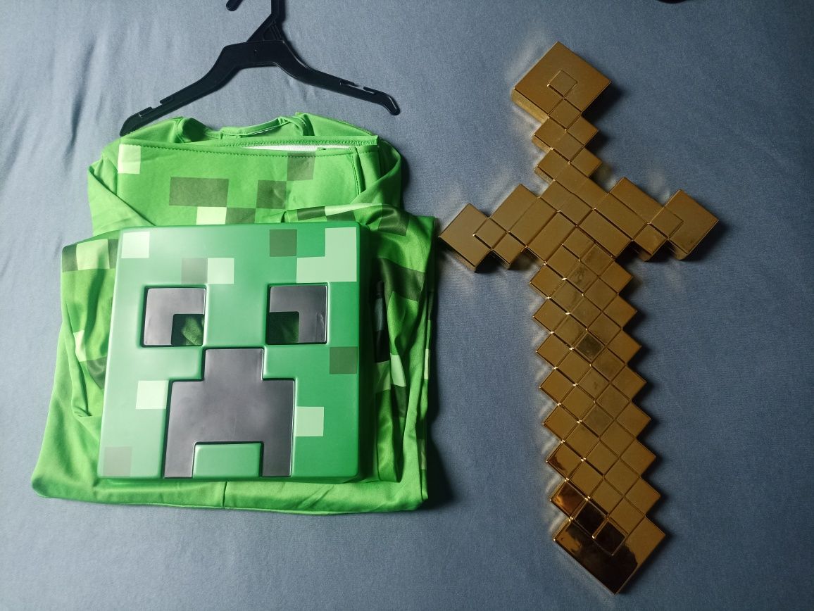 Strój przebranie Creeper Minecraft + złoty miecz.Rozmiar M na 7/8 lat.