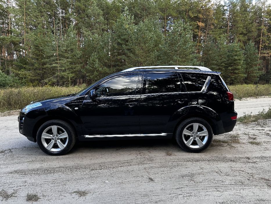 Продам Peugeot 4007