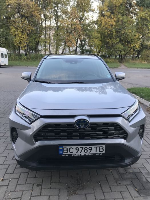Toyota rav4 гібрид