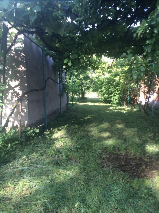 Продається б-нок в с. Середнє ( єВідновлення)