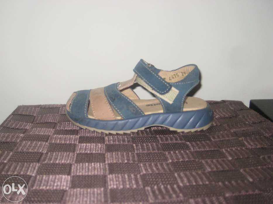 Sapato de criança/tam 24