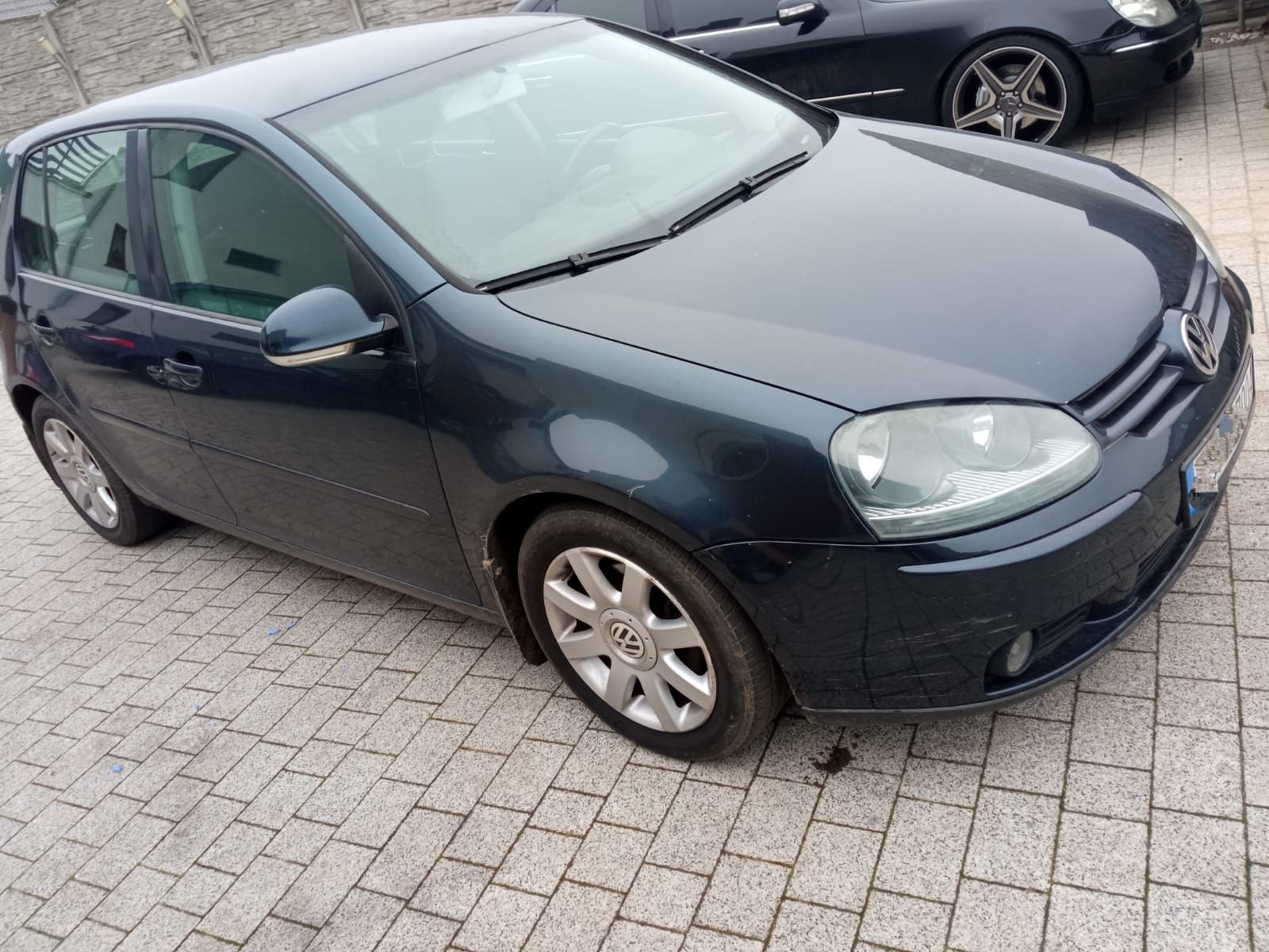 NA CZĘŚCI Volkswagen Golf 5 V 2.0 TDI BKD skrzynia KDM lakier LC5F