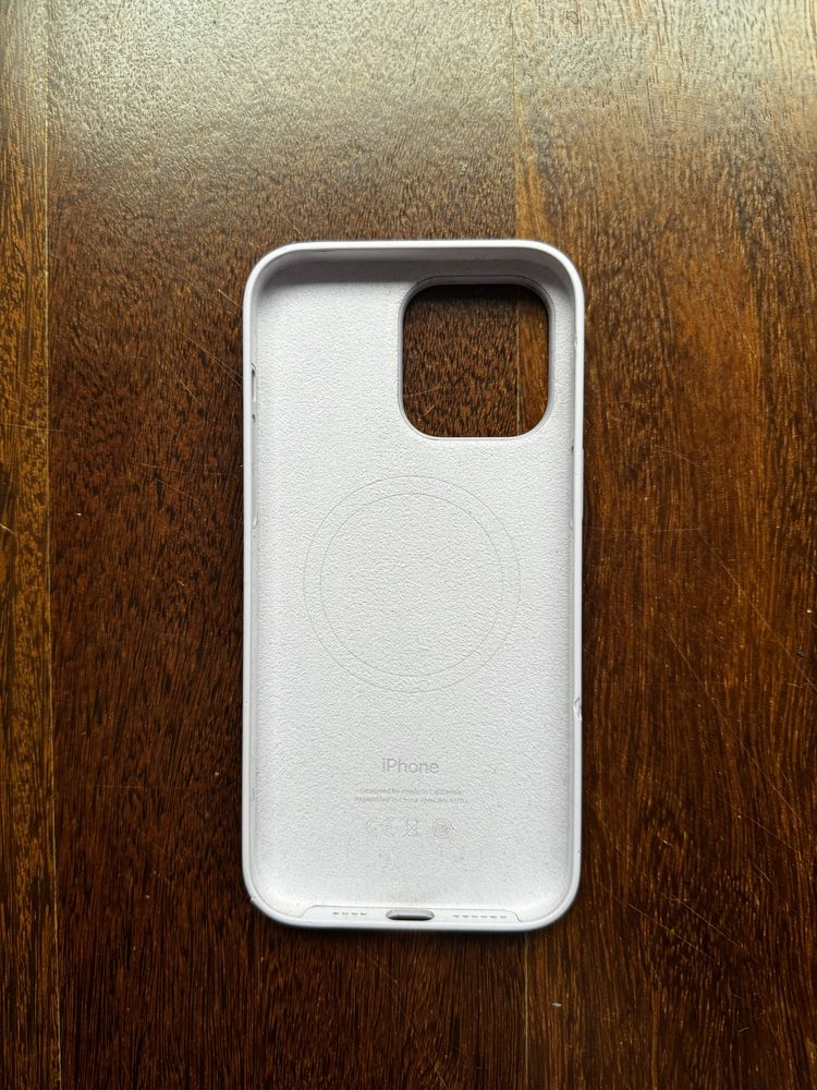 Capa em silicone com MagSafe para iPhone 14 Pro Max - Rosa giz
