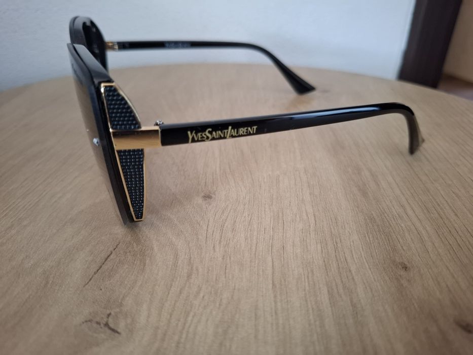 Okulary przeciwsłoneczne Saint Laurent
