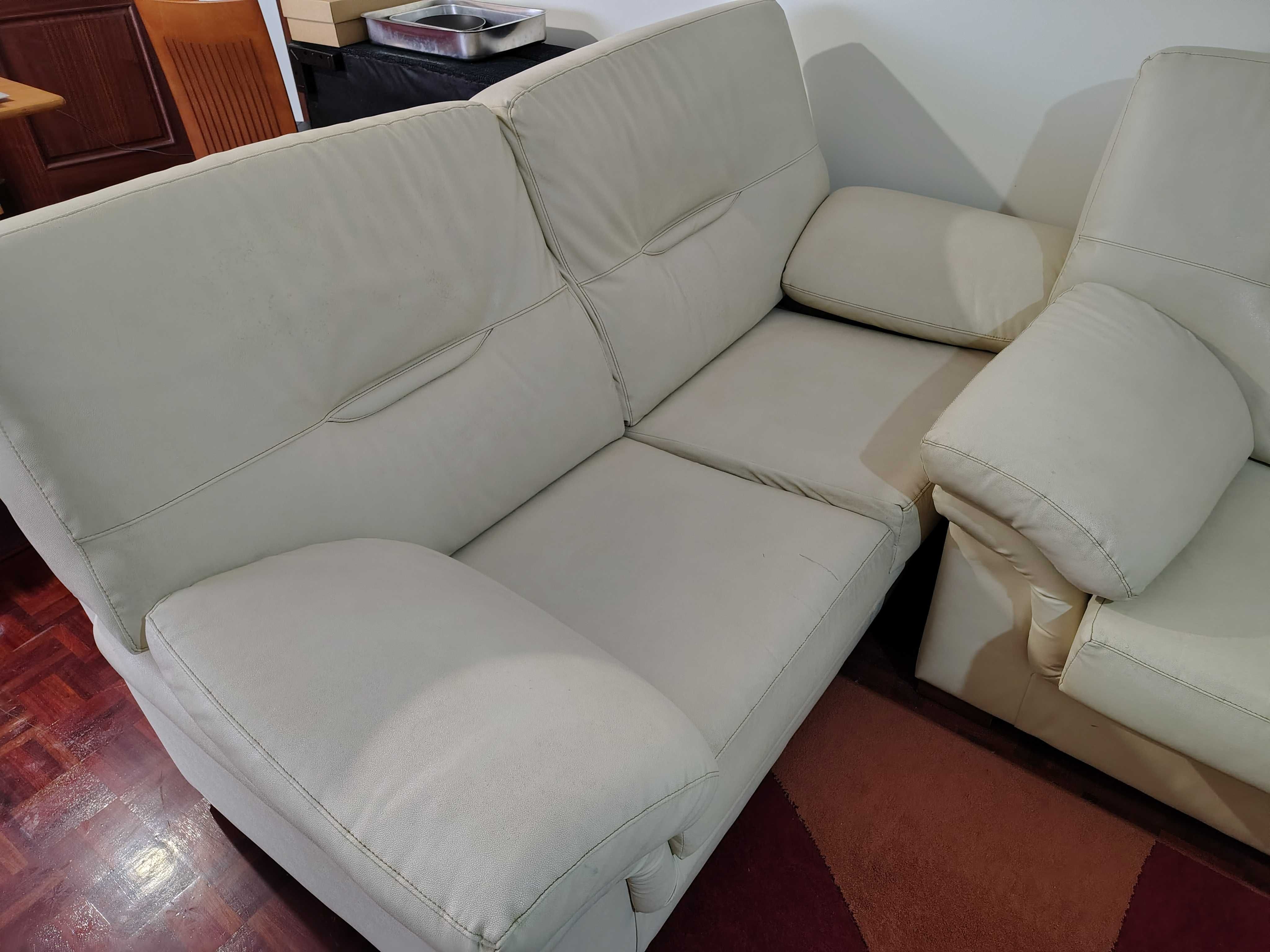 Conjunto de Sofás  - 3+2 lugares c/ cama