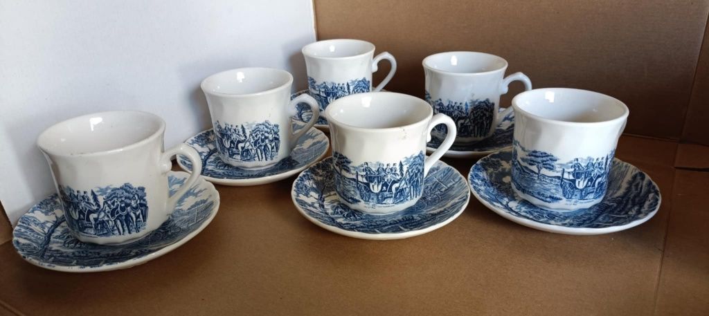 Conjunto 6 chávenas com pires inglesas em tons azul