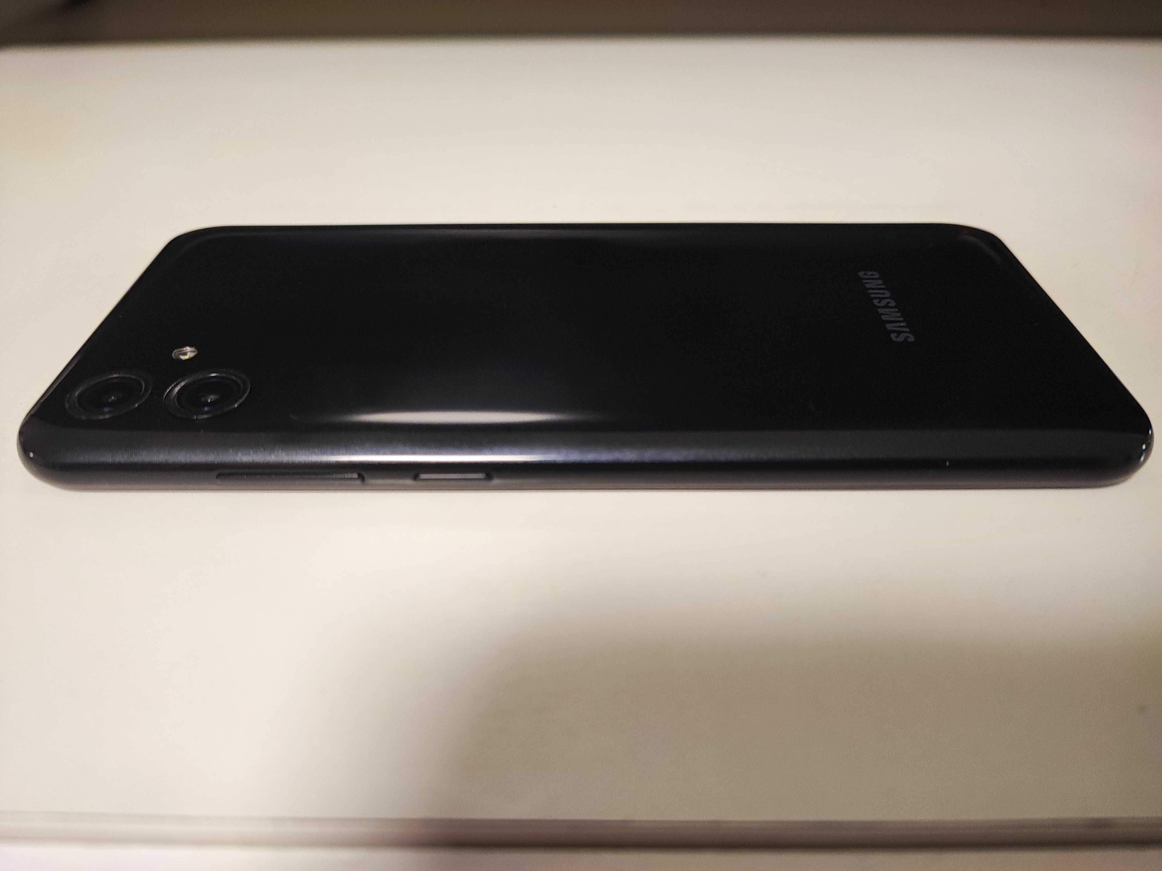 Samsung Galaxy A04e 3/32GB Black 5000mAh Android 14 состояние нового