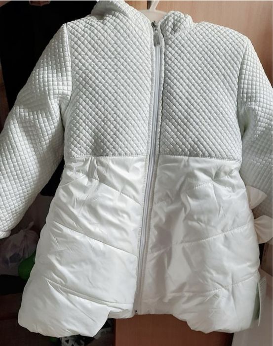 Куртка/плащ для дівчинки