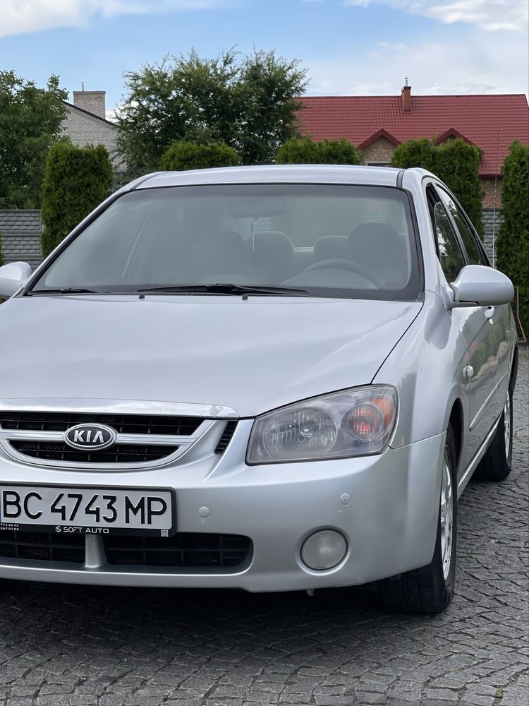 Продам Kia Cerato 1.6 в Дуже Гарному стані , Обслужена!