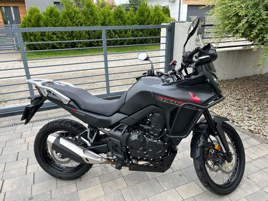 Honda Transalp Honda Transalp XL750 stan idealny, salon Polska