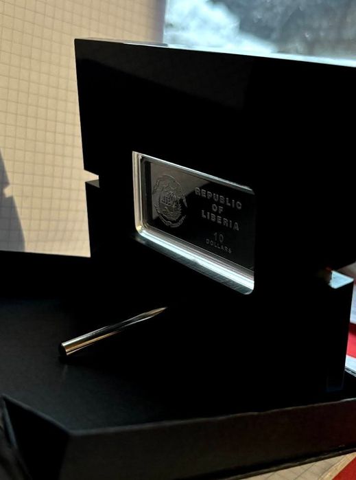 Рік тигра. 10 доларів 2010р. СРІБЛО. Сертифікат. Комплект!