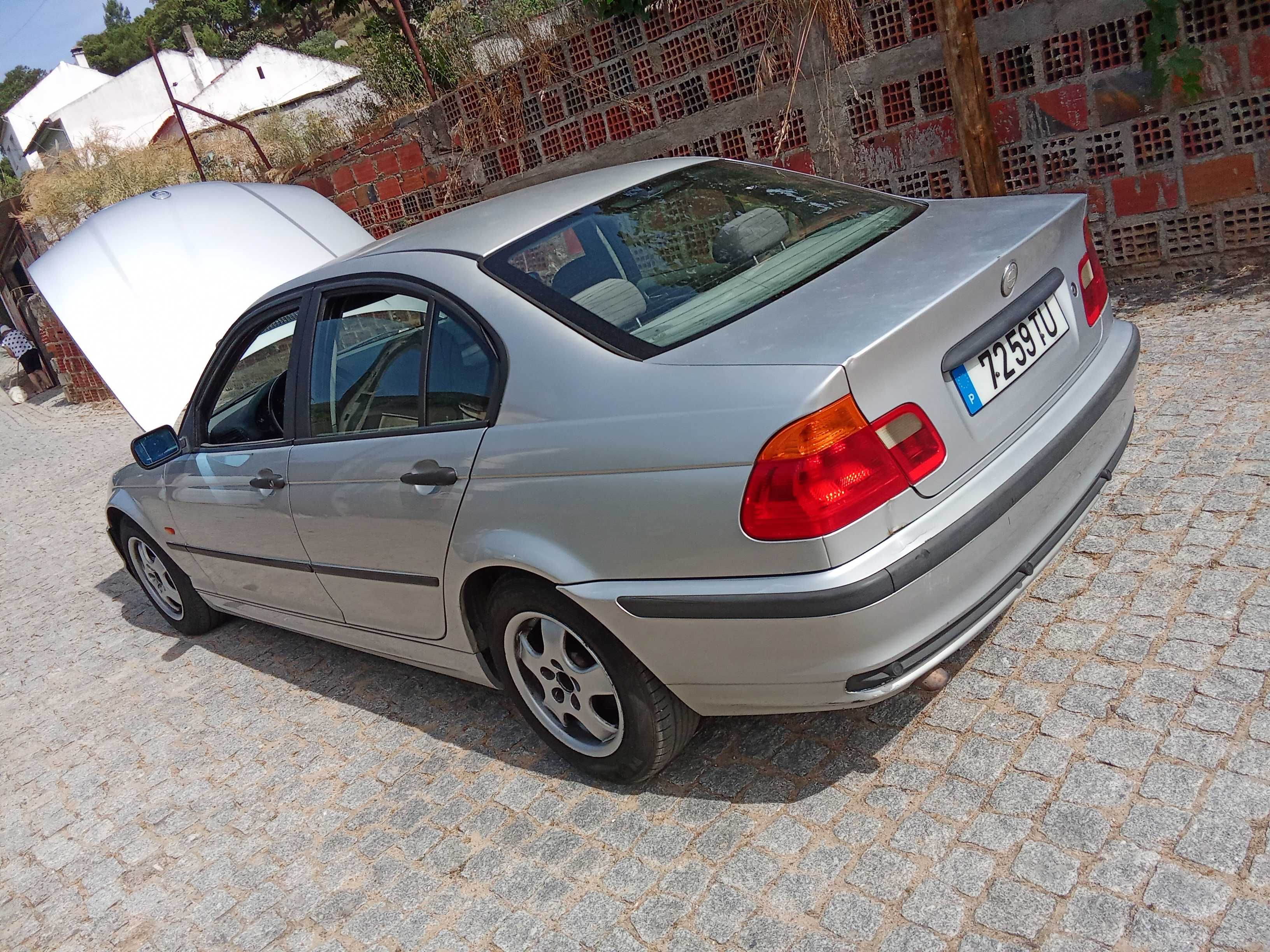 Vendo BMW 320d e46