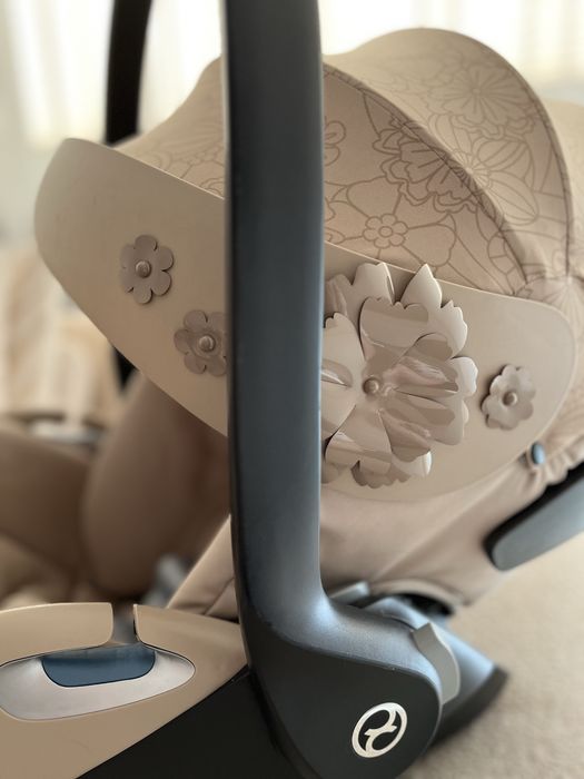 Fotelik samochodowy Cloud Z i-Size + nowa wkładka noworodkowa