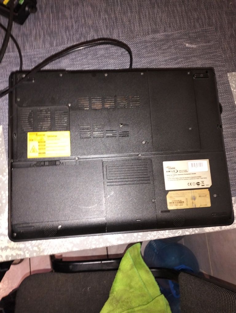 Продам ноутбук Fujitsu - Siemens Amilo Pi-2540